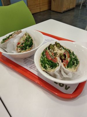 Vegan falafel pittas at La Oliva Verde in San Jose