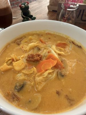 INCREDIBLE Red Curry  at LN Fortunate Coffee in Denpasar