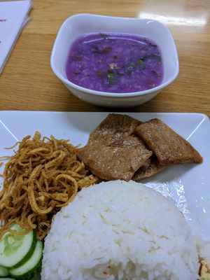 Cơm Tấm at Tue Tin Chay Quan in Ho Chi Minh City