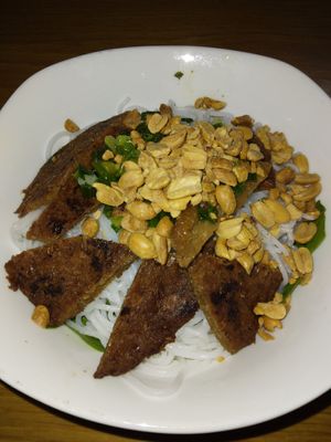 Rice noodles with vegan meat amd peanuts at Tue Tin Chay Quan in Ho Chi Minh City