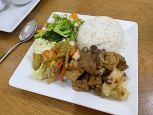 Rice and vegetables, 40,000 VND  at Tue Tin Chay Quan in Ho Chi Minh City