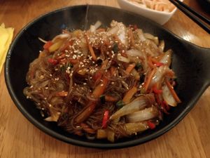 Vegan noodle dish at Manl in Aachen