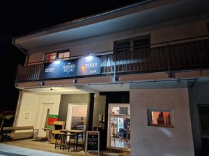 Außenansicht des Restaurants at Burger Pizza by EK in Landeck