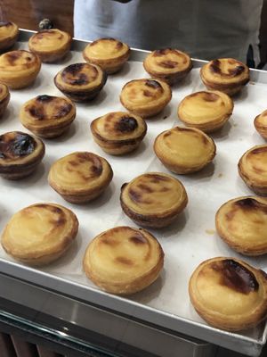 warm and ready to eat😋😋 at Vegan Nata - Chiado in Lisbon