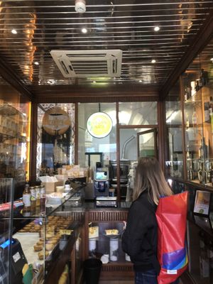 Killer interior  at Vegan Nata - Chiado in Lisbon