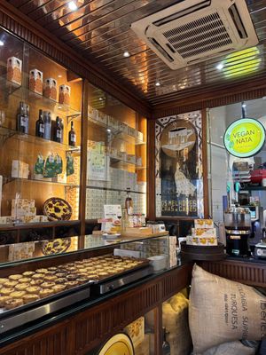 Loved the vibe  at Vegan Nata - Chiado in Lisbon