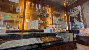 Pretty shop at Vegan Nata - Chiado in Lisbon