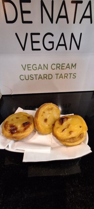 Pastéis de nata veganos at Vegan Nata - Chiado in Lisbon