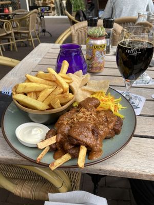 Sate   at Wijnhaven in Delft