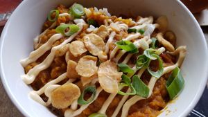 Curry at Wijnhaven in Delft