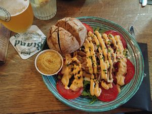 Pulled mushroom salad at Wijnhaven in Delft