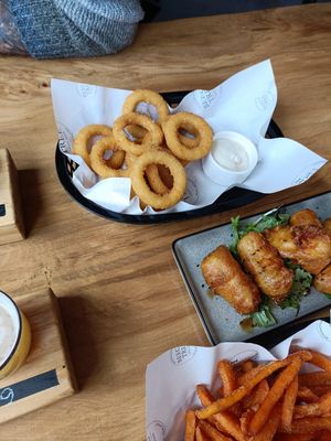 Selection of bar snacks at Beech Tree Craft Beer in Queenstown