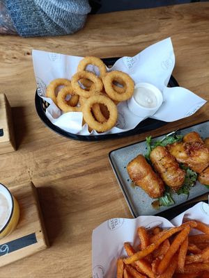 Selection of bar snacks at Beech Tree Craft Beer in Queenstown