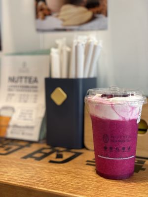 yummy and vibrant! at NUTTEA 堅果奶茶 - Kowloon Bay in Kowloon