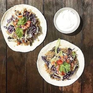 Tacos de chili vegano at Garten  in Madrid