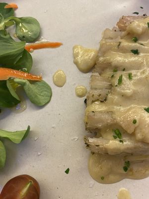 “Bacalao” al pilpil at El Berenjenal in Valladolid