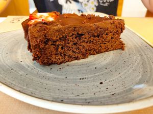 Tarta Sacher at El Berenjenal in Valladolid