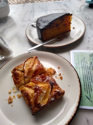 Two vegan sweets at Bloomy Market in Setubal
