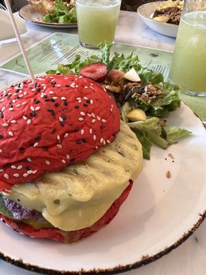 Vegan burger with vegan cheese  at Bloomy Market in Setubal