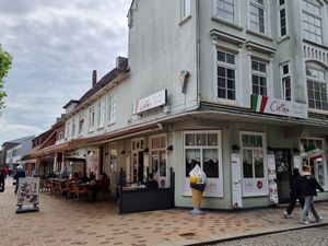 On the corner at Eiscafe Cortina in Husum