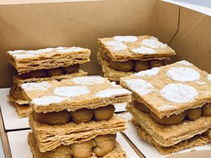 Mille Feuilles with Freshly grinded hazelnut praline mousseline at Bien Caramélisé in Kowloon