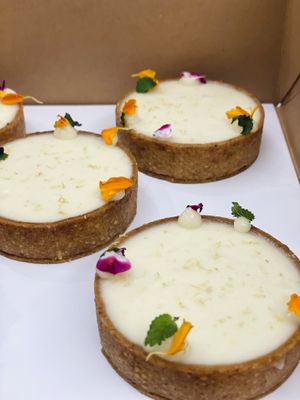 TARTE AU CITRON BERGAMOTE 檸檬佛手柑撻 at Bien Caramélisé in Kowloon