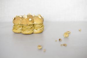 Paris-Brest at Bien Caramélisé in Kowloon