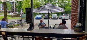 Outdoor seating at Soy Bistro in Brentwood