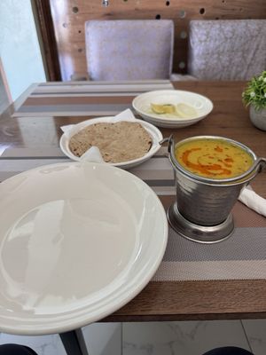 Chapati and Dhal   at India Gate in Nouakchott