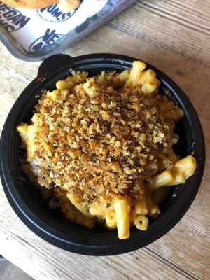 Mac n Cheese at Vegan Noms - Pop Up in Brighton
