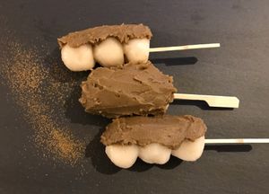 Houjicha Anko Dango at Kotonoha in Torun