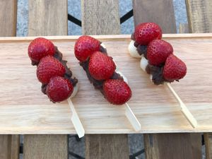 Seasonal Dango! Strawberries x Tsubuan at Kotonoha in Torun