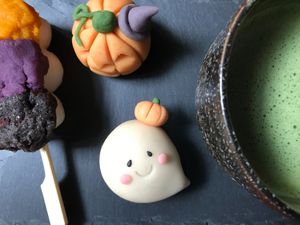 Halloween sweets at Kotonoha in Torun