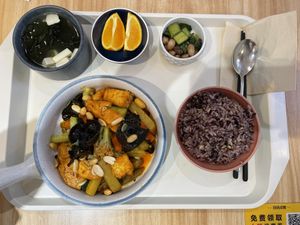  #Veganuary at Hào Mǐ Dào 䒵米稻 in Shanghai