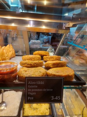 Aloo Tikki at Manor Food Court in Lausanne