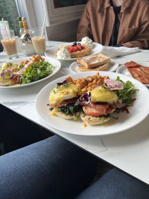   at Evviva in Vaughan