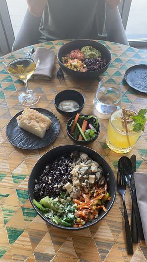 Mexican bowl and Asian bowl at Soulgreen in Dubai