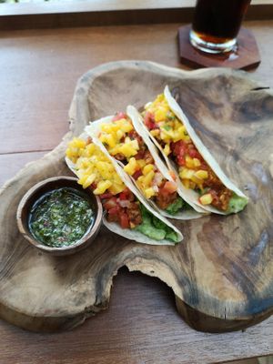 Tempeh Tacos at The Botanist in Banjar