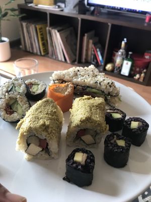 Combos at Veganashi - Gluten Free Sushi in Barcelona