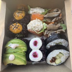 Varied sushi at Veganashi - Gluten Free Sushi in Barcelona