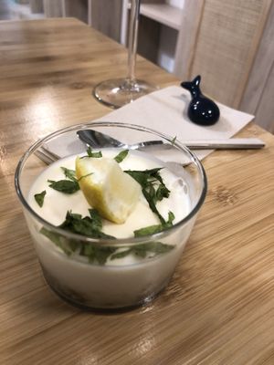 Postre de limón  at Veganashi - Gluten Free Sushi in Barcelona