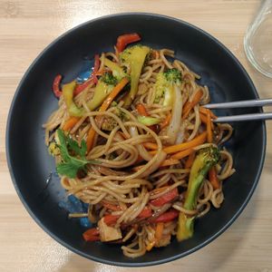 Yakisoba at Veganashi - Gluten Free Sushi in Barcelona
