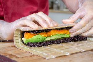 Uramaki Bonacate - boniato al horno con aguacate y un toque de veganesa picante at Veganashi - Gluten Free Sushi in Barcelona