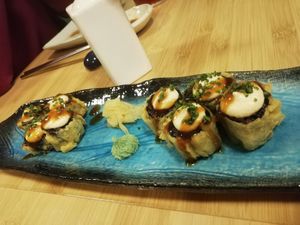 Hot roll at Veganashi - Gluten Free Sushi in Barcelona