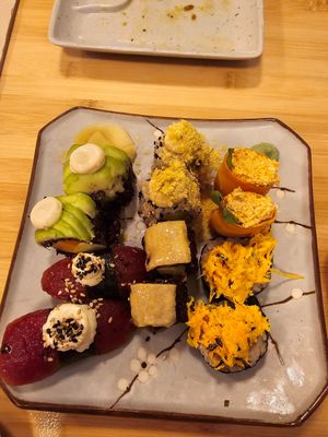 Combo for 1 at Veganashi - Gluten Free Sushi in Barcelona