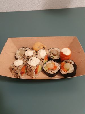 Too good to go 4,99€ at Veganashi - Gluten Free Sushi in Barcelona