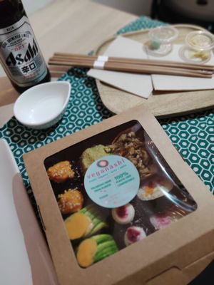 🥳🥳🥳 at Veganashi - Gluten Free Sushi in Barcelona