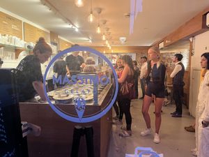 Shop from outside  at Massimo Gelato - Hanzenstraat in Amsterdam