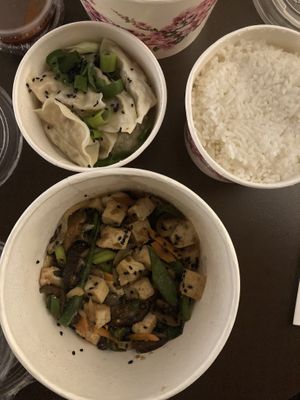 vegan mandu and bultofu at Do Shi Rak in Stuttgart