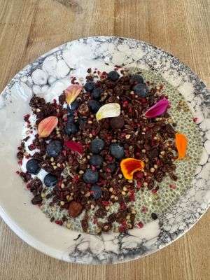 Breakfast Bowl  at Pequeno Café e Bistrô - Arroios in Lisbon